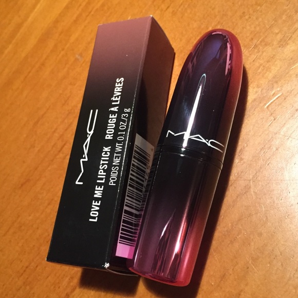 MAC Love Me Lipstick Laissez-Faire π - Picture 4 of 16